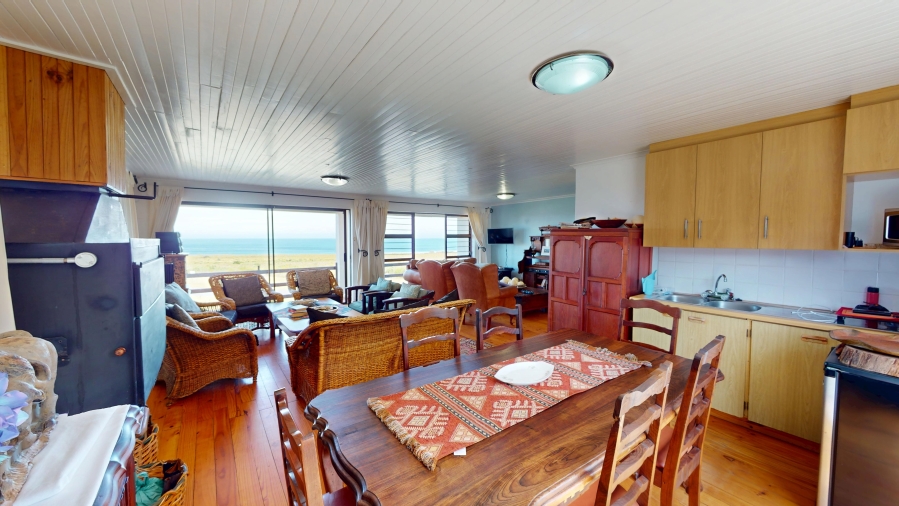 3 Bedroom Property for Sale in Palmiet Western Cape